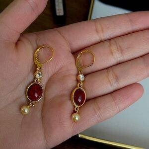 Faux peal gold tone red stone earrings